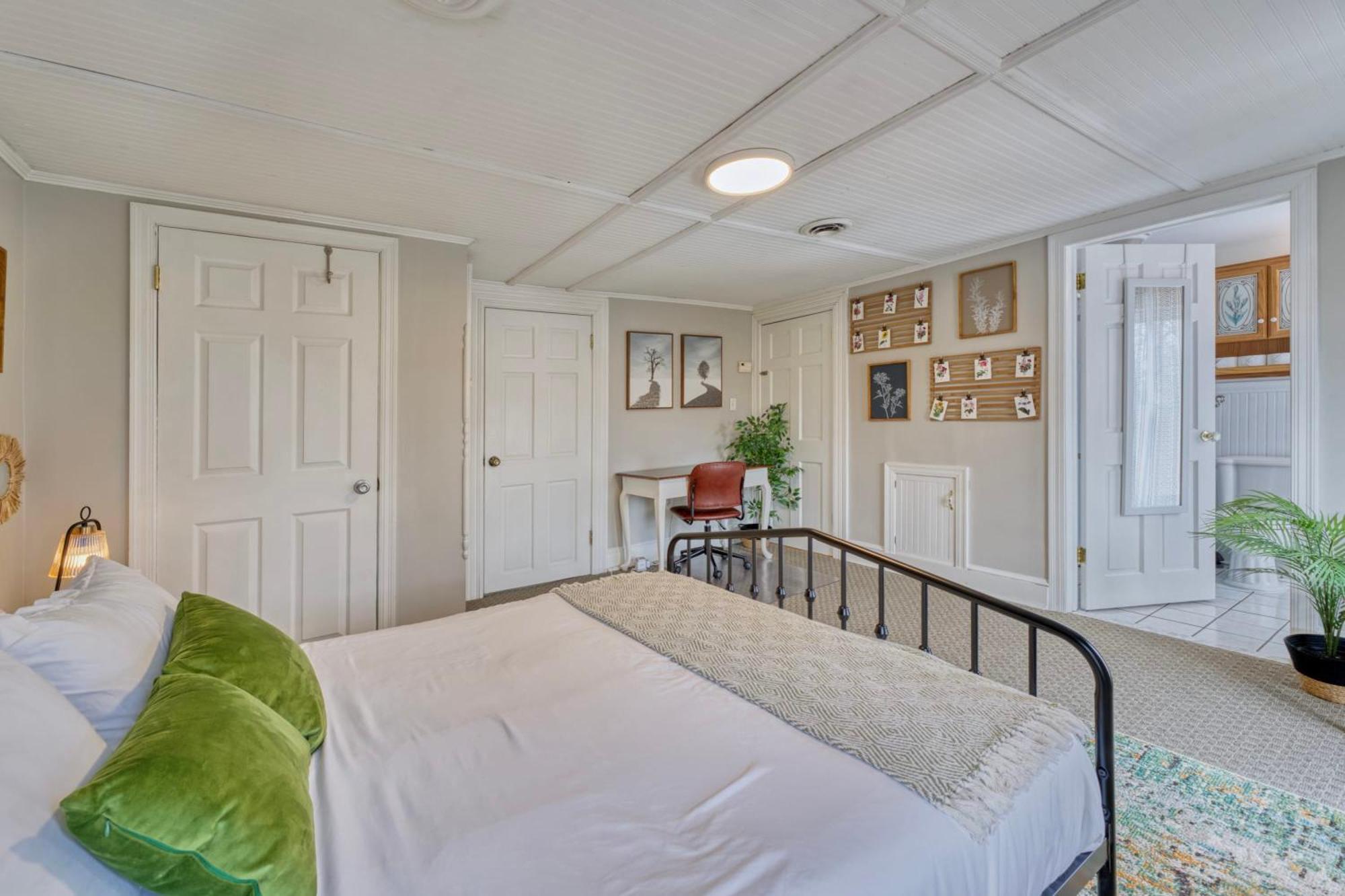 Apartment Top-floor 1br In Historic Capitol Hill