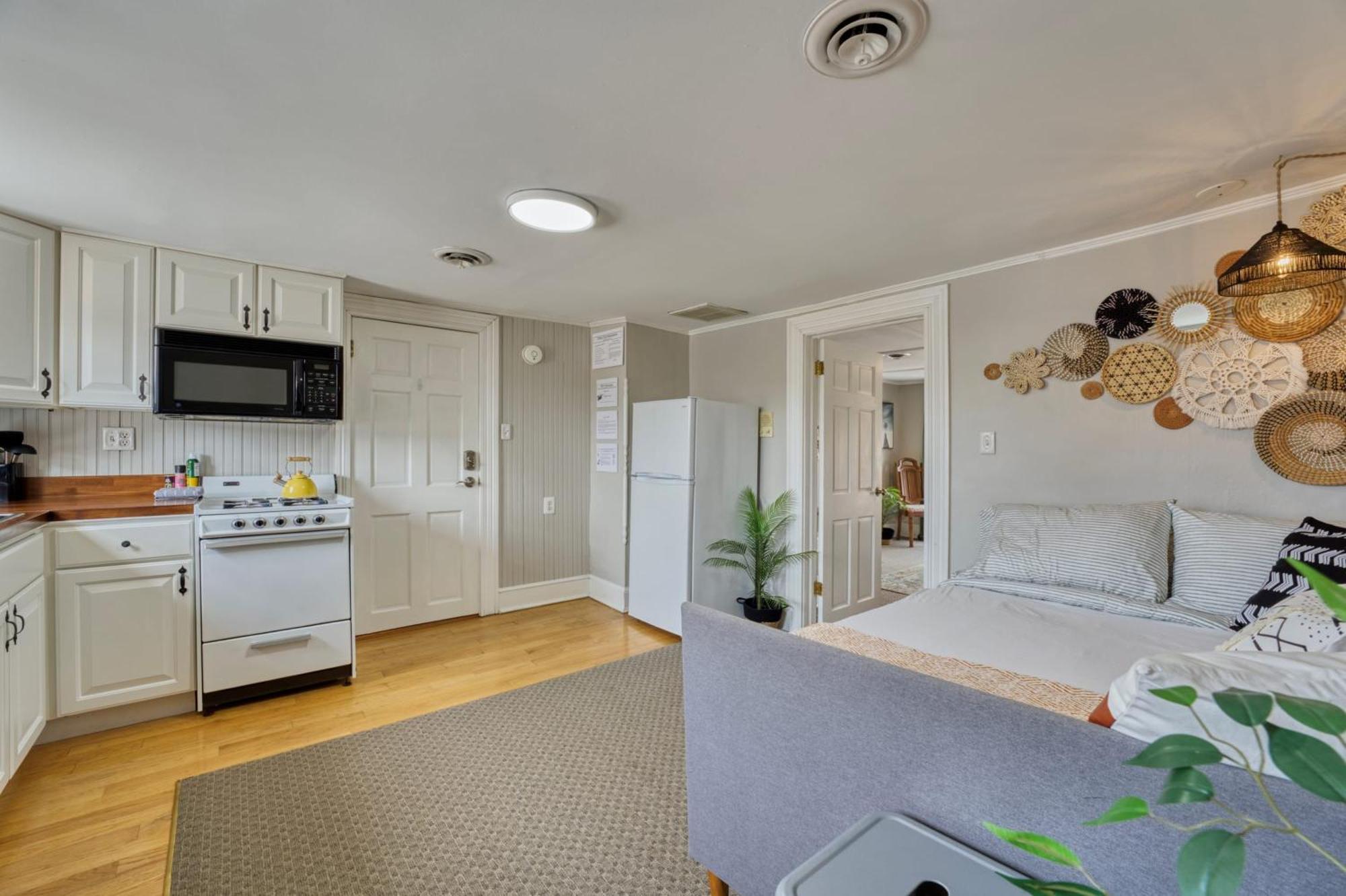 Top-floor 1br In Historic Capitol Hill Washington